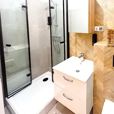 Centrum Mazurska Na Kod Appartamento Stettino